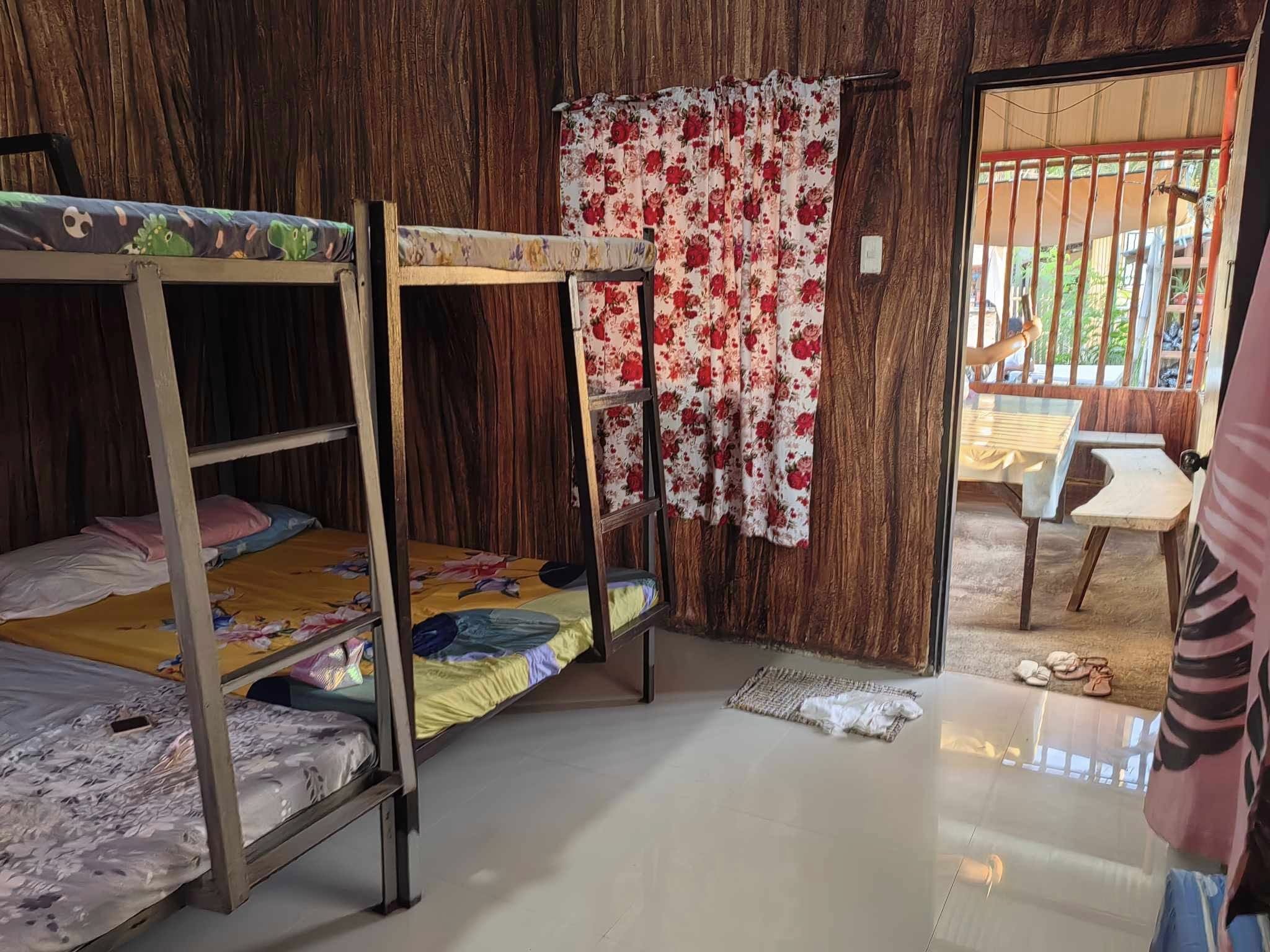 Room 2 — DAMPA
